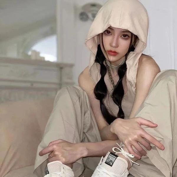 饥饿的狮子